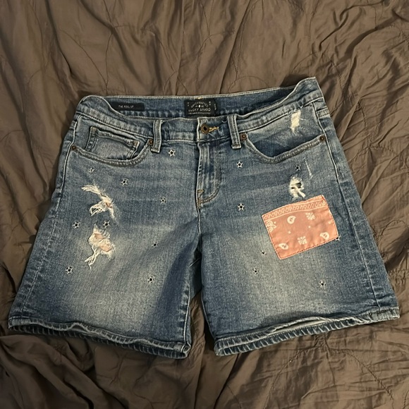Lucky Brand Distressed Jean Shorts with Patches and Embroidery - Picture 1 of 4